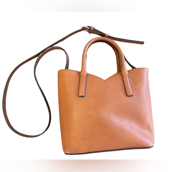 Lauren Conrad purse - Picture 2 of 5